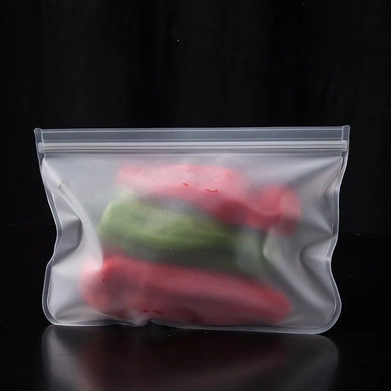 Silicone Food Storage Bag Containers Fresh Bag Reusable Stand Up Zip Shut Bag Leakpro lifestyle view
