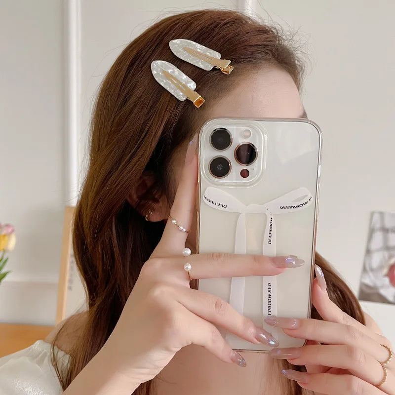 4pcs Simple Mixed Color Hair Clips Side No Trace Bangs Duckbill Clips Elegant Ladies H close-up view