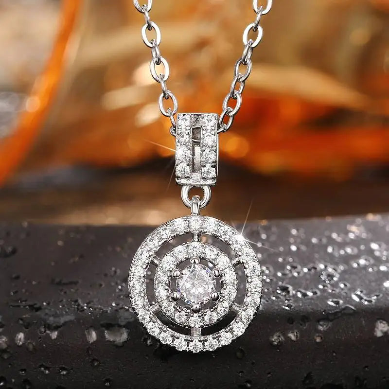 Huitan Circle Design Lady Pendant Necklace Silver Color Inlaid Shining CZ Elegant Wedding Engagement