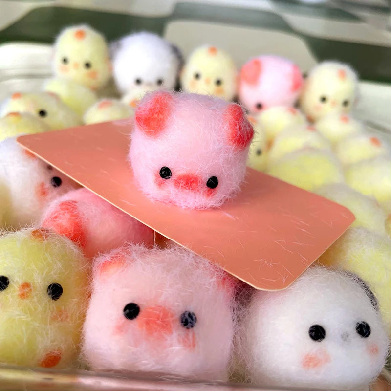 Kawaii Sticky Mini Chick Pig Dog Stress Relief Toy Cute Animal Relief Squeeze Silicon lifestyle view