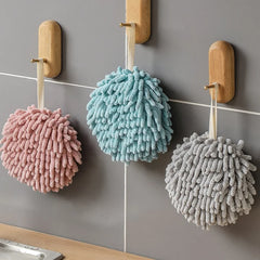 Tapestry-style wet wipes, kitchen and bathroom towel balls with hanging rings, quick- alternate view