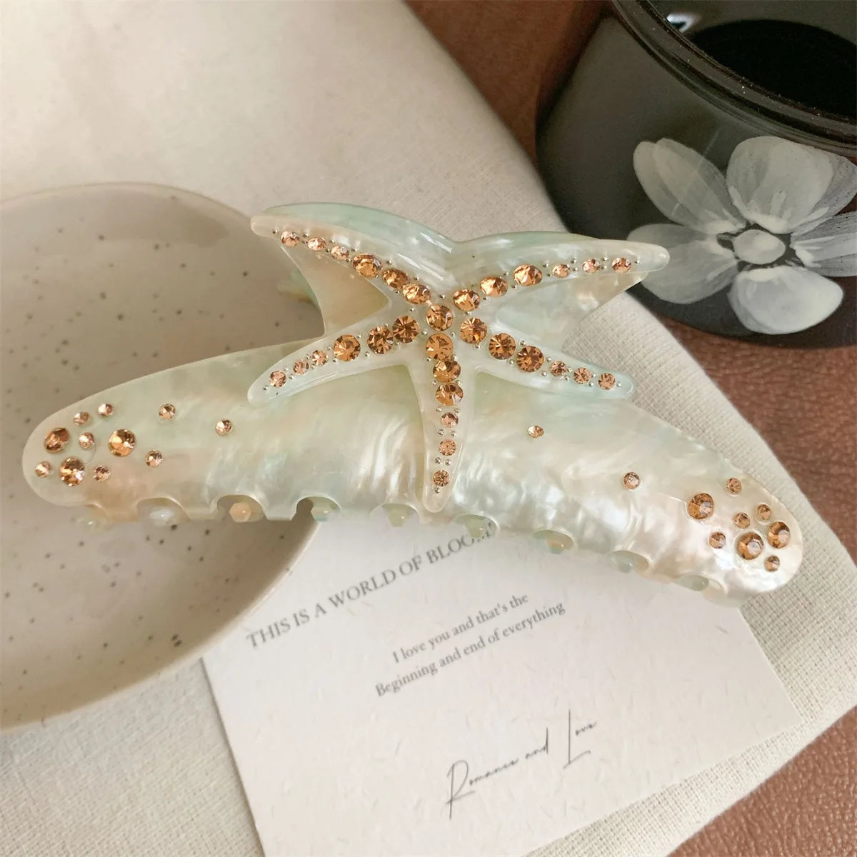 1 diamond-encrusted starfish hair grab super large shark clip three-dimensional acetic acid color hair grab clip