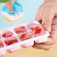 Ice Cube Tray Silicone Mold with Cover Square 14-cube Easy Release Ice Cube Molds Summ close-up view