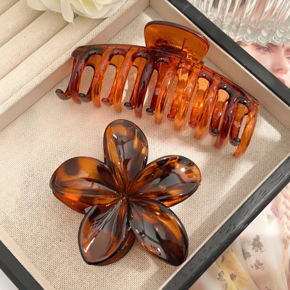 19 Styles Hair Claw Clips for Women Flower Cross Dots Heart Geometric Chic Barrettes Gri detail view