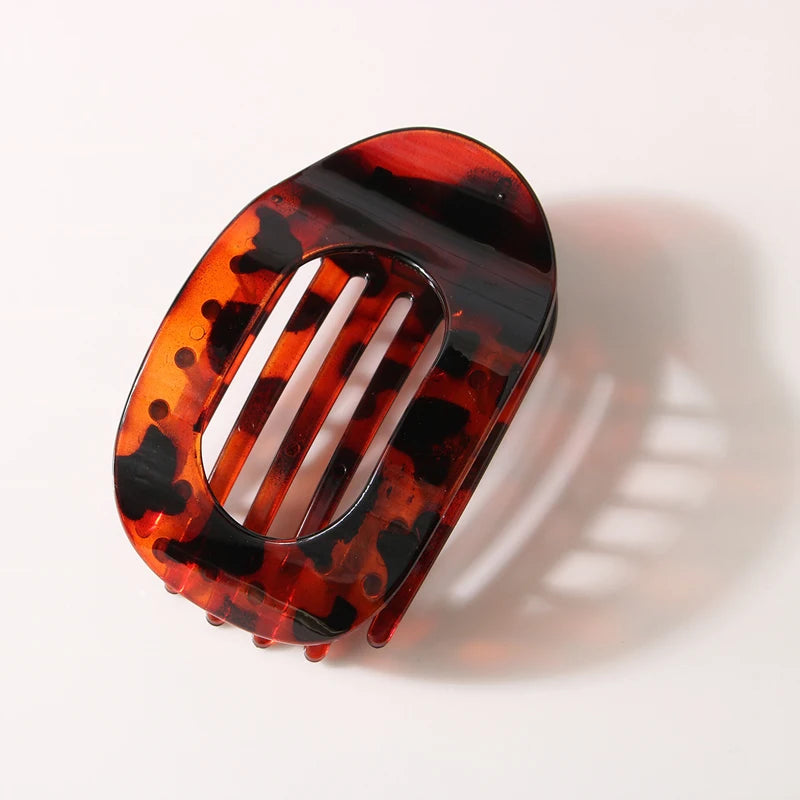 Oval Hair Claw Clip for Women Leopard Fashion New Design Matte Curved Flat Styling Barrettes Acrylic Lying Down Hair Accessories