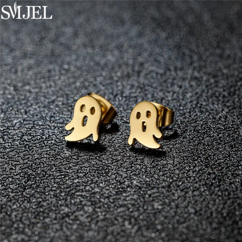 Punk Halloween Earring Black Stainless Steel Ghost Pirate Skull Stud Earrings Women Me close-up view