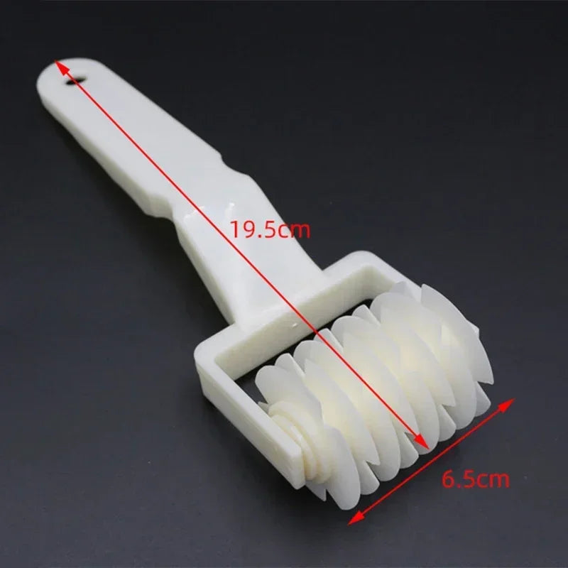 Lattice Pizza Cutter Wheel | Pastry Roller for Wellington and Baking additional angle
