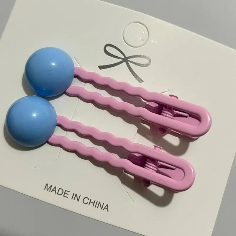 2Pcs/Set Simple Hair Clips For Girls Cute Hair Barrettes Baby Hairpins Kids Headwear lifestyle view