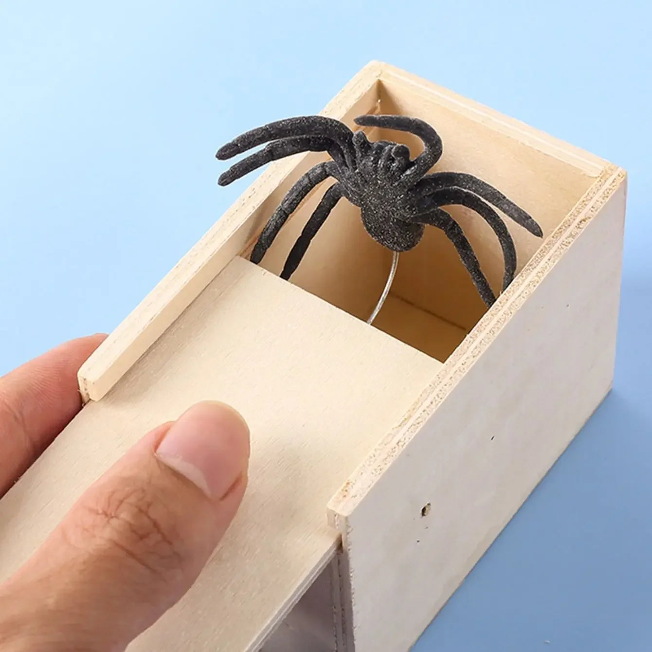 1PC-Wooden Prank Trick Practical Joke Home Office Scare Toy Box Gag Spider Parents Fr alternate view