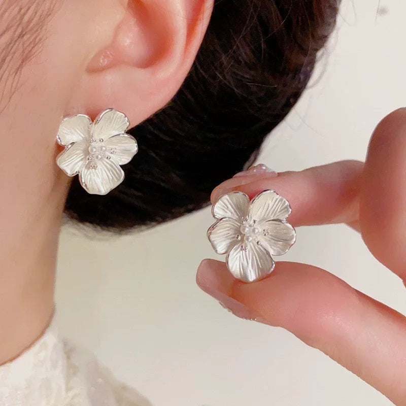 PANJBJ925 Sterling Silver Frosting Hoop Earrings For Women Texture Geometry Design Trend detail view