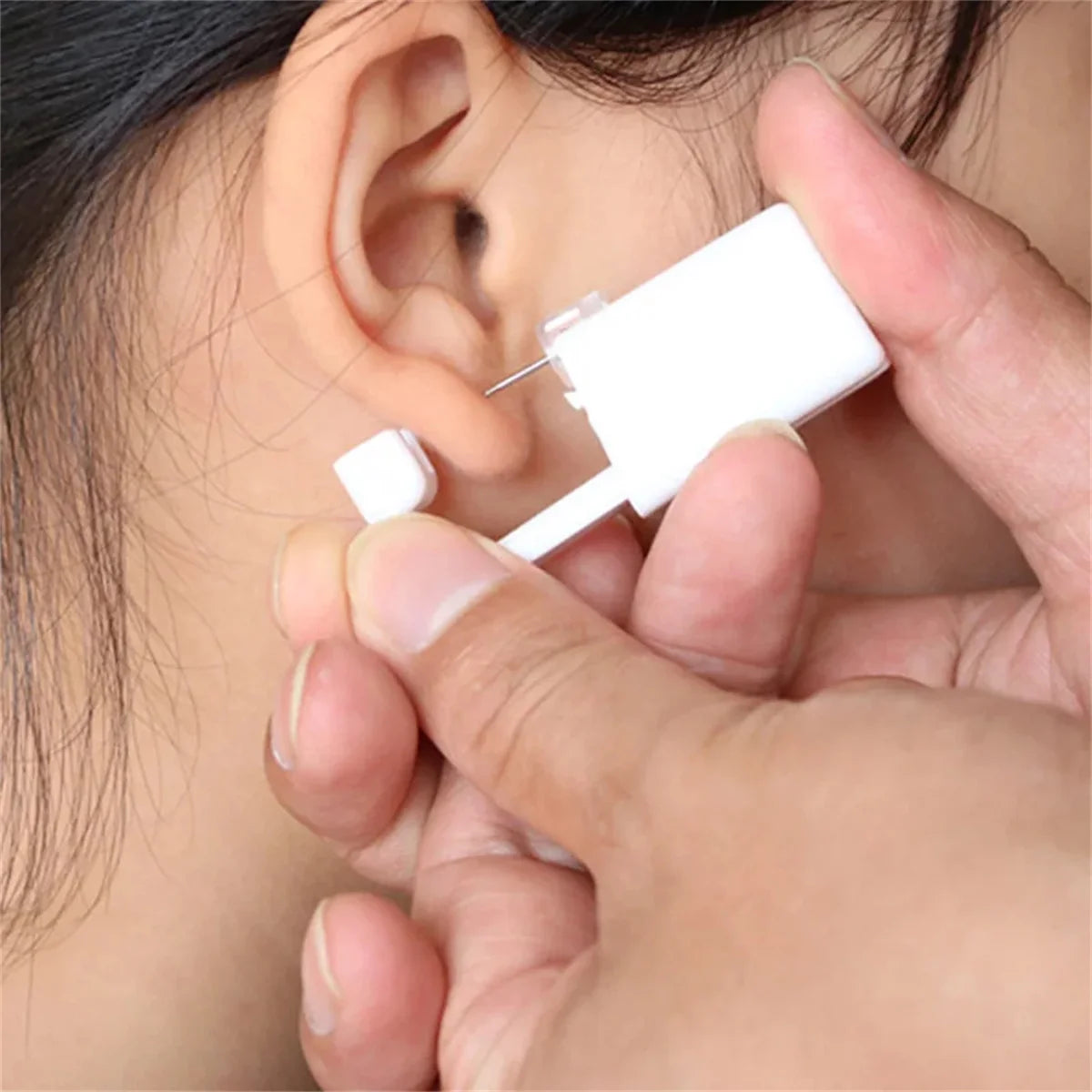 EVISPOL1Pc Disposable Sterile Ear Piercing Kit Cartilage Tragus Helix Piercing Gun No Pain Piercer T