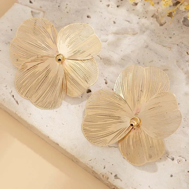 Punk Vintage Metal Petal Flower Stud Earrings Women Girls Trend 2025 Goth Geometric P lifestyle view