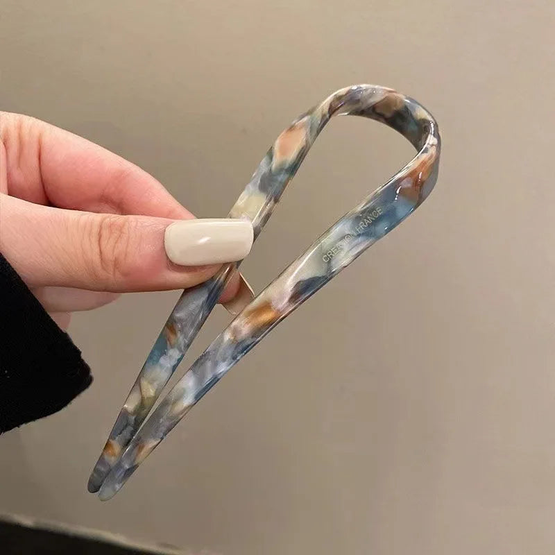 U-shaped Female Hairpin Mineral Patterned Meatballs Hairpin Vintage Chinese detail view