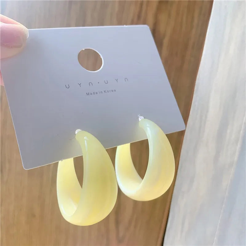 C-Shape Resin Hoop Earrings | Colorful Geometric Acrylic Jewelry for Women detail view