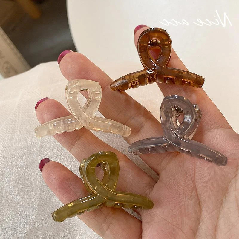 New 4PCS Hair Clip Small Hairpins for A Woman Ladies Hair Clip Barrette Girl Buckle f lifestyle view