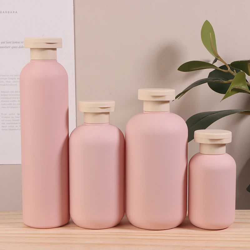 100ML-300ML PE Plastic Shampoo Shower Gel Foaming Soap Dispensers Refillable Bottles F close-up view