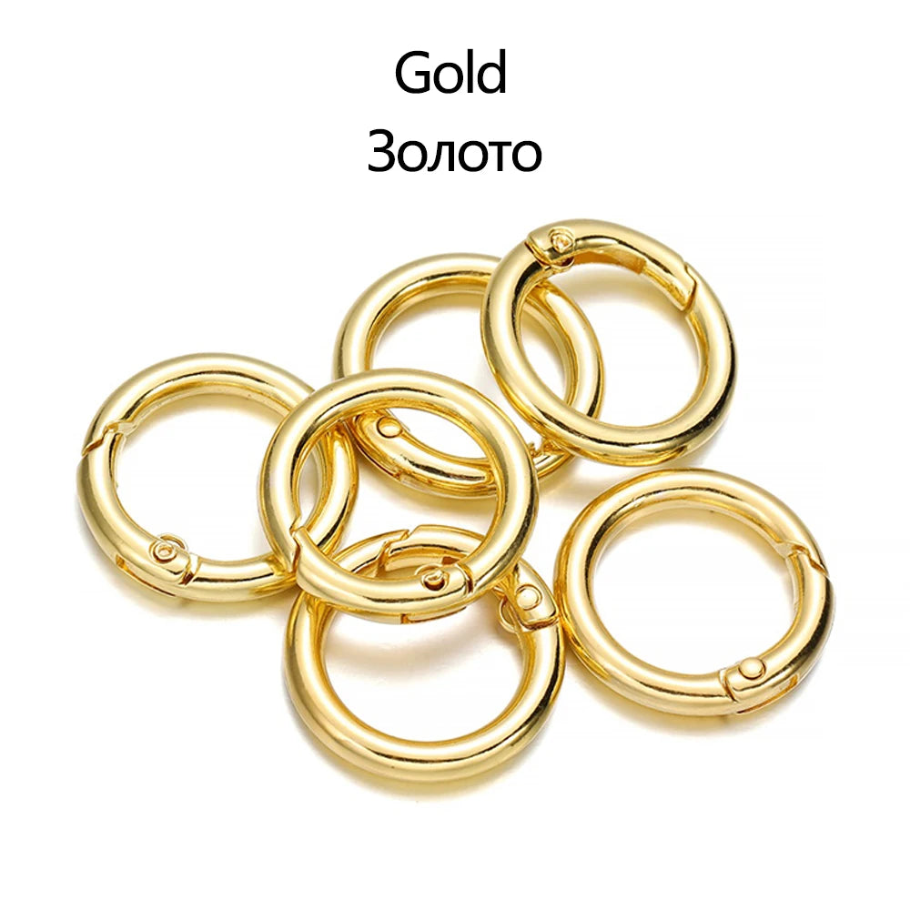 Ring Spring Clasp Openable Round Carabiner Keychain Clips Hook Dog Chain Jewelry Buck lifestyle view