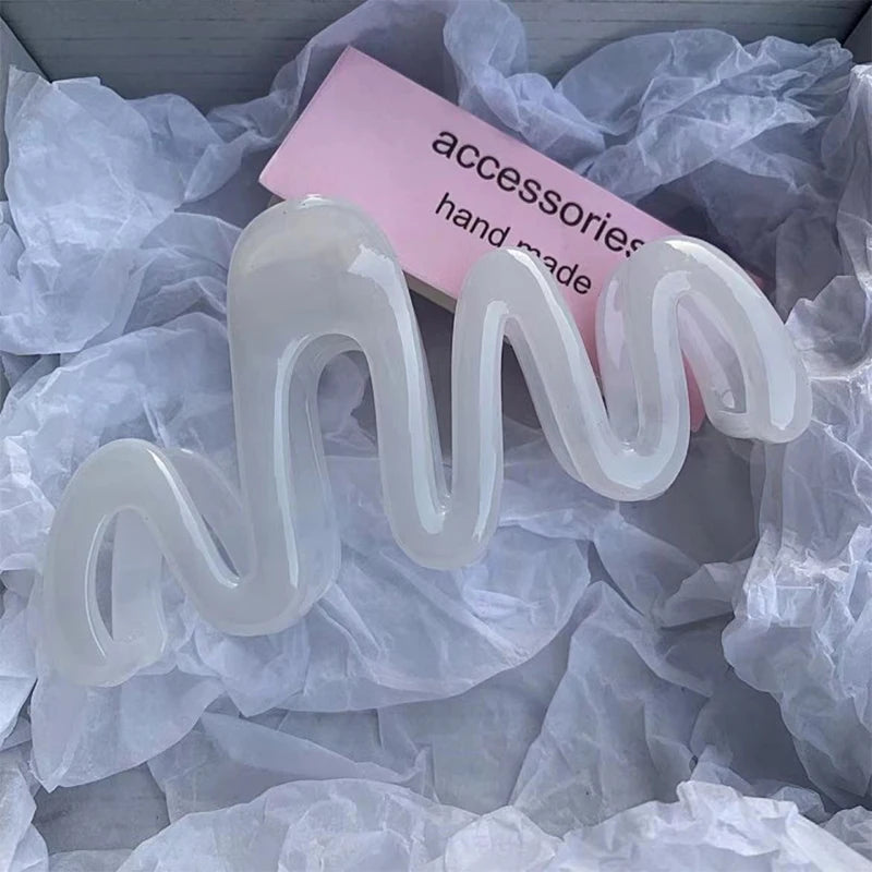 Dopamine Creamy Color Geometry Wave Line Back Head Hair Claw Hair Claw Clip Women Girl H detail view