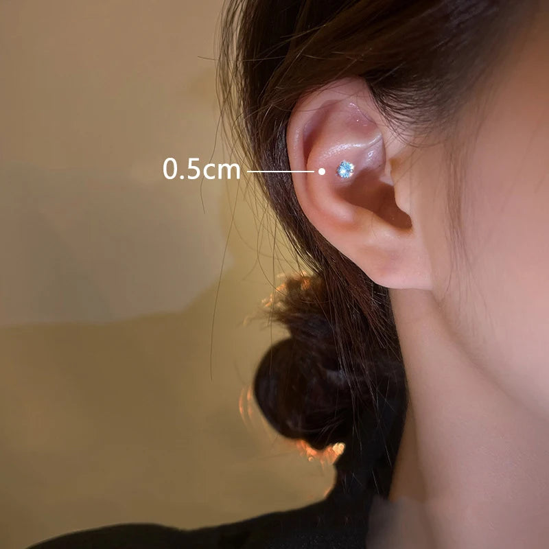 1 Pc Stainless Steel Unisex Women Men Round Crystal Zircon Ear Studs Earrings 4 Prong close-up view