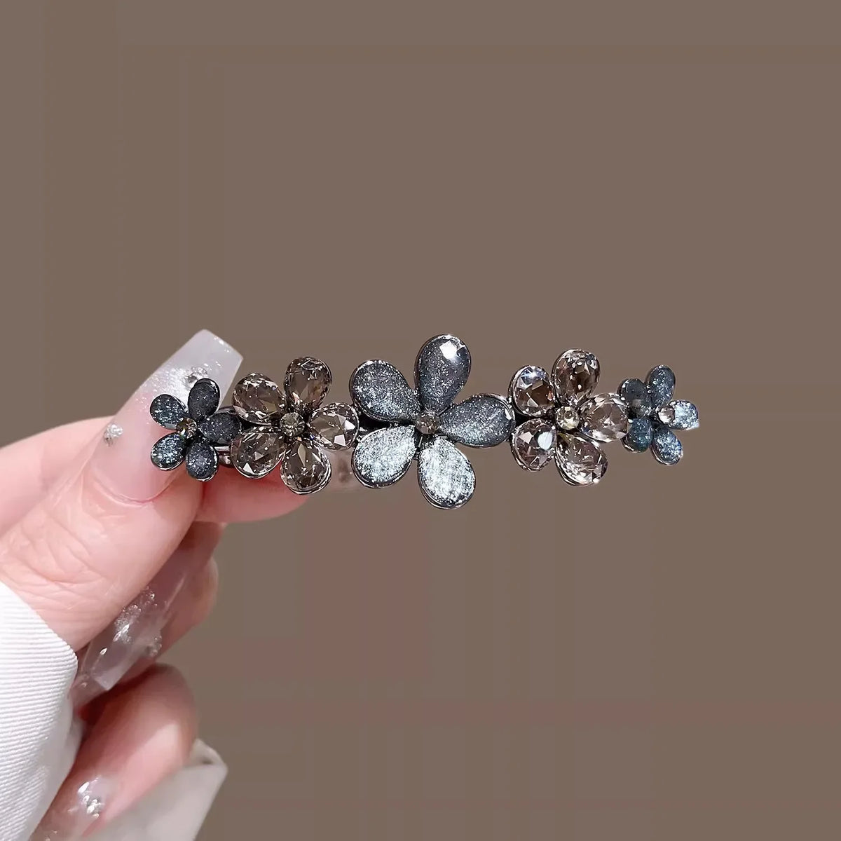 Elegant Crystal Flower Hairpin Spring Clip High-end Women's Back of Head Half-tied Hair Clip Girls Korean Style Hair Accessories
