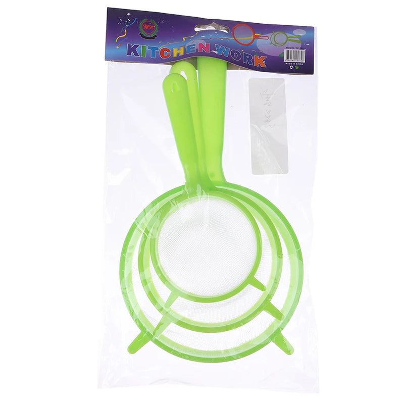 3pcs Plastic Fine Mesh Scoop Strainer Juice Tea Strainer Flour Colander Sieve Sifter lifestyle view