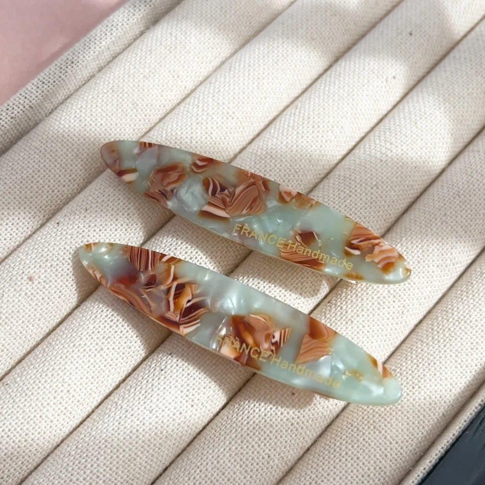 2pcs/Set Elegant Acetate Oval Hairpins Barrettes Korean Style Side Bobby Pins Bangs H lifestyle view
