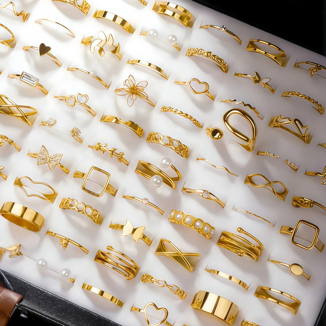 10/20/30/50/100Pieces Fashion Hollow-Out Rings Set For Women Mix Style Trendy Flowers alternate view