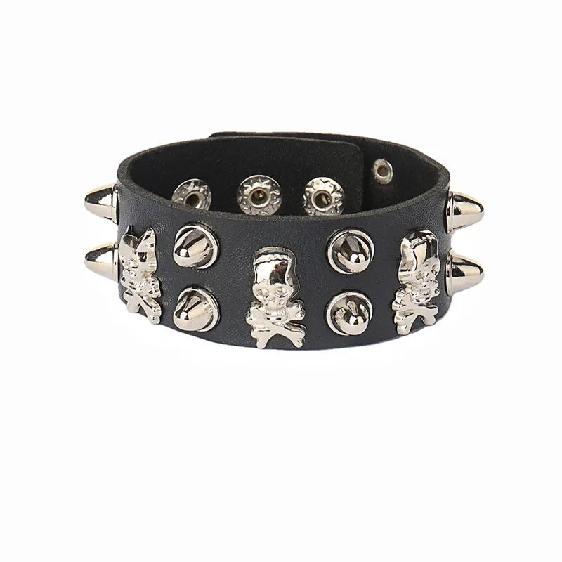 90s Heart Gothic Spike Bracelet Adjustable Punk Rock Bracelet Black Studded Faux Leather Bracelet for Men Women Gift