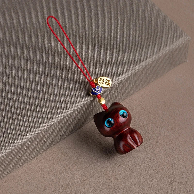 Sandalwood Scented Cat Keychain | Cute Phone Chain and Bag Pendant detail view