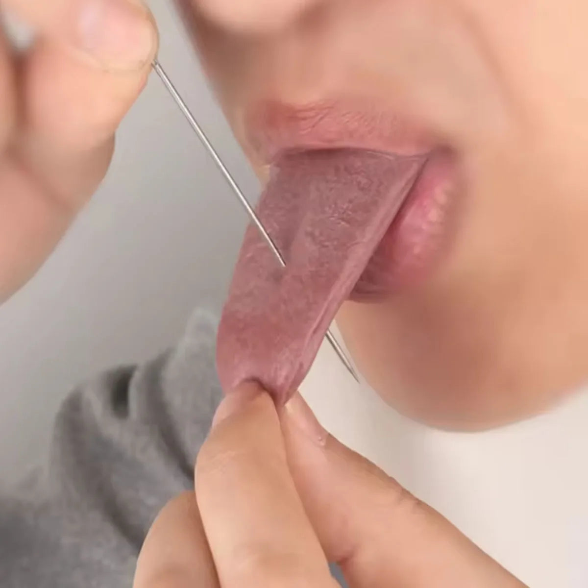 Hot Horror Funny Tricks Whole Person False Simulation Rubber Tongue Prank Maker Trick Kids Boy Toys