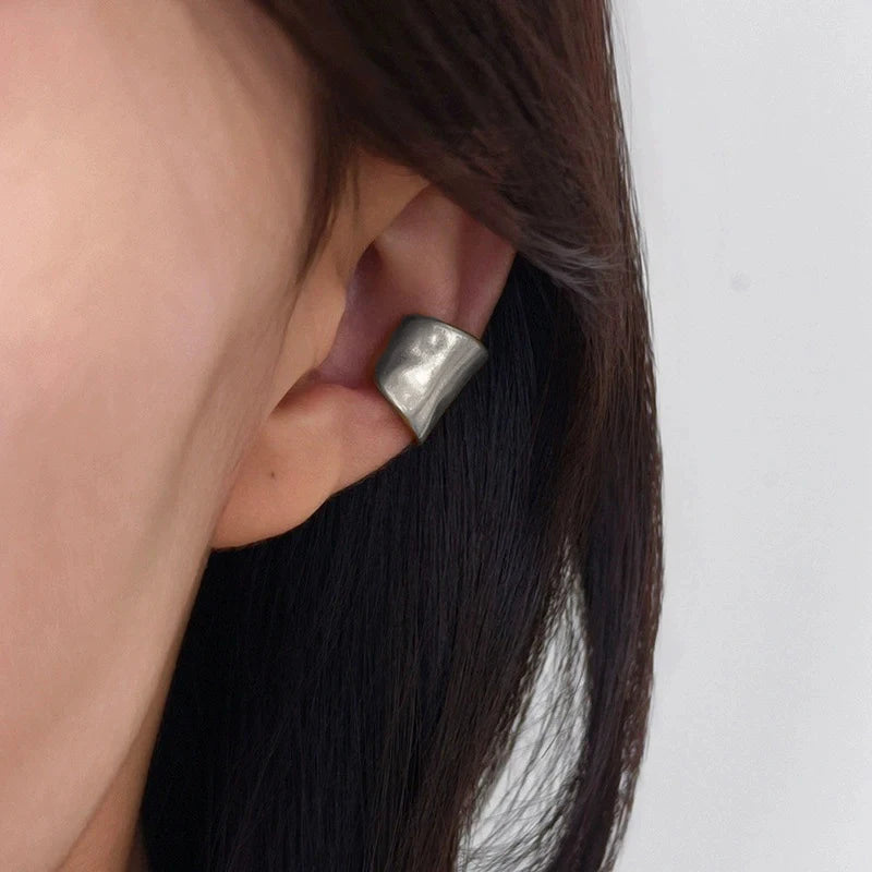 Simple Metal Frosted Ear Clips for Women Fake Piercing Irregular Wide C Shape Carti additional angle