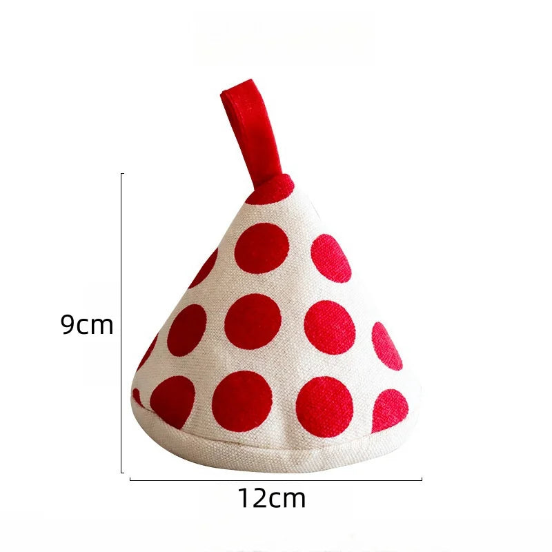 Triangle Pot Handle Cover | Non Slip Heat Insulation Glove for Pots and Pans additional angle