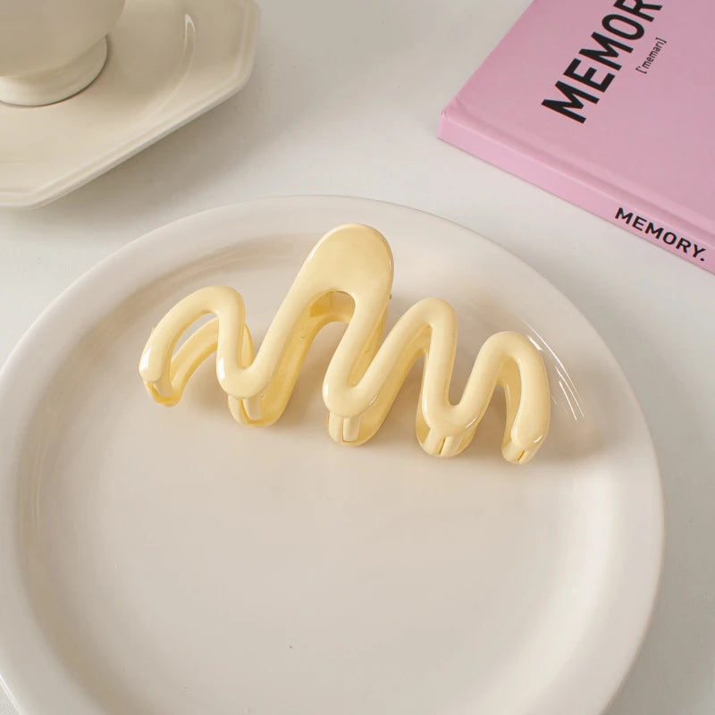 Dopamine Creamy Color Geometry Wave Line Back Head Hair Claw Hair Claw Clip Women Girl close-up view