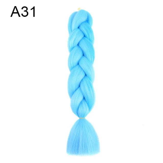 24Inch Synthetic Yaki Braids Hair Ombre Braiding Hair Jumbo Braid DIY Green Hair Exte lifestyle view