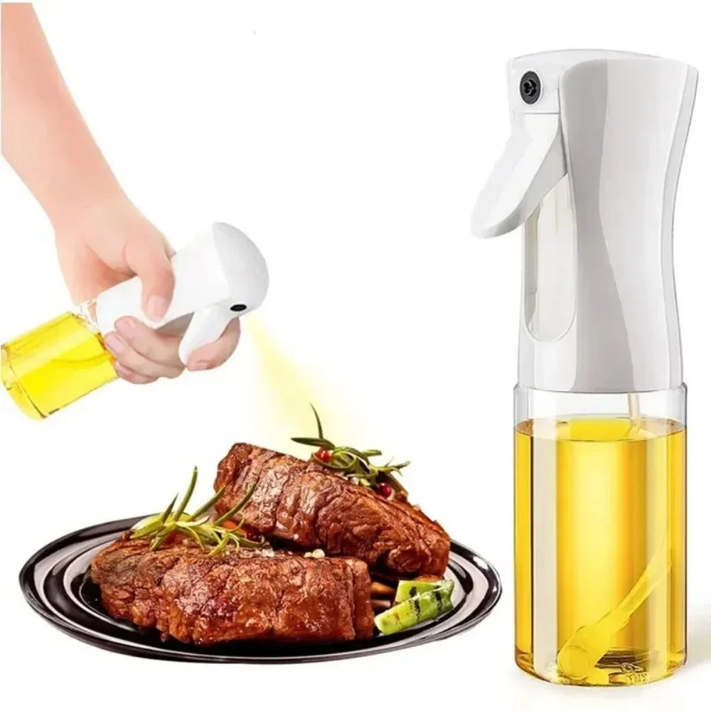 200ml/300ml500ml Oil Spray Bottle Kitchen Cooking Oil Kettle Baking Roasting Picnic C lifestyle view