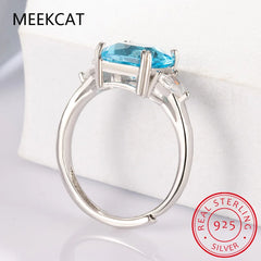 1.9ct Square Natural Sky Blue Topaz 925 Sterling Silver 3 Stone Ring for Women Gemston close-up view