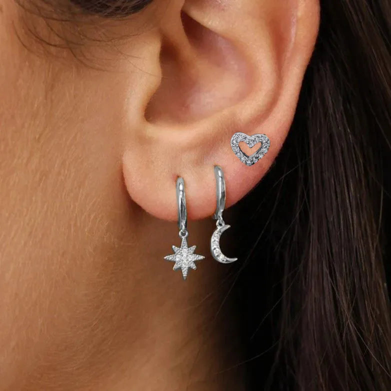 3Pcs Crystal Tragus Stud Earring Set Flower Cartilage Huggie Earring Bulk Helix Jewelr close-up view