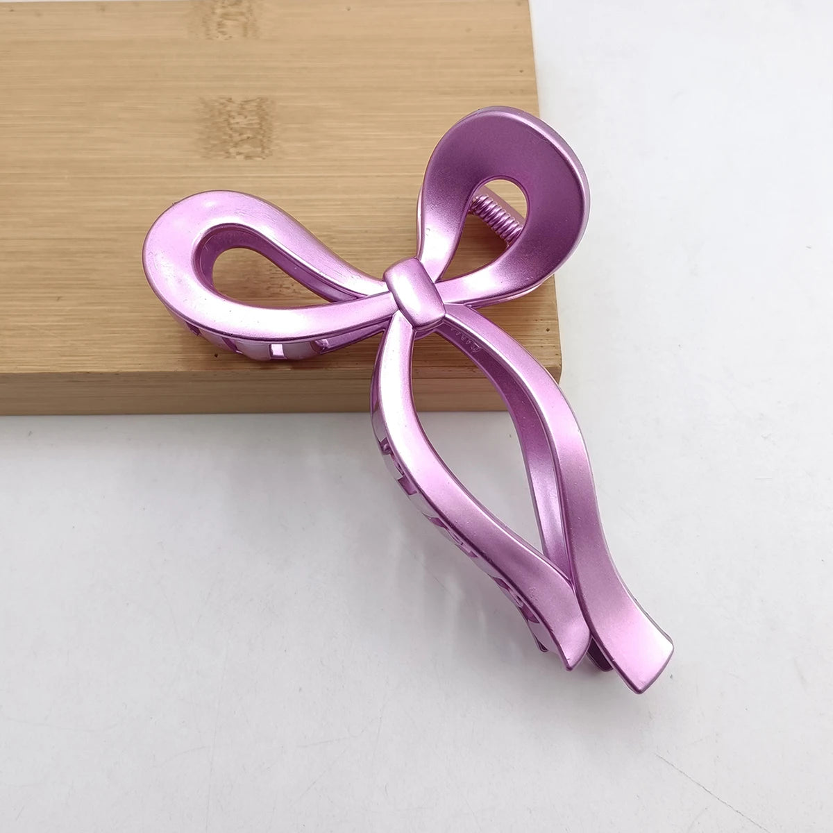 13cm New Elegant Metallic Color Ribbon Bow Hair Clip for Women Large Anti Slip Ponytail Claw Clip Hairpins Crab Hair Accessories