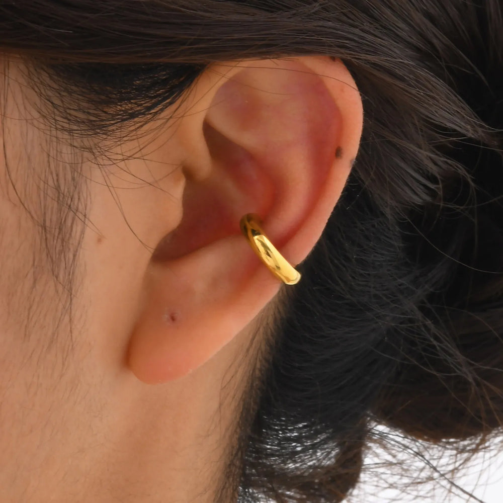 Unique Fake Piercing C-shaped Ear Bone Clip for Women Girl,Water Drop Cartilage Ear C lifestyle view