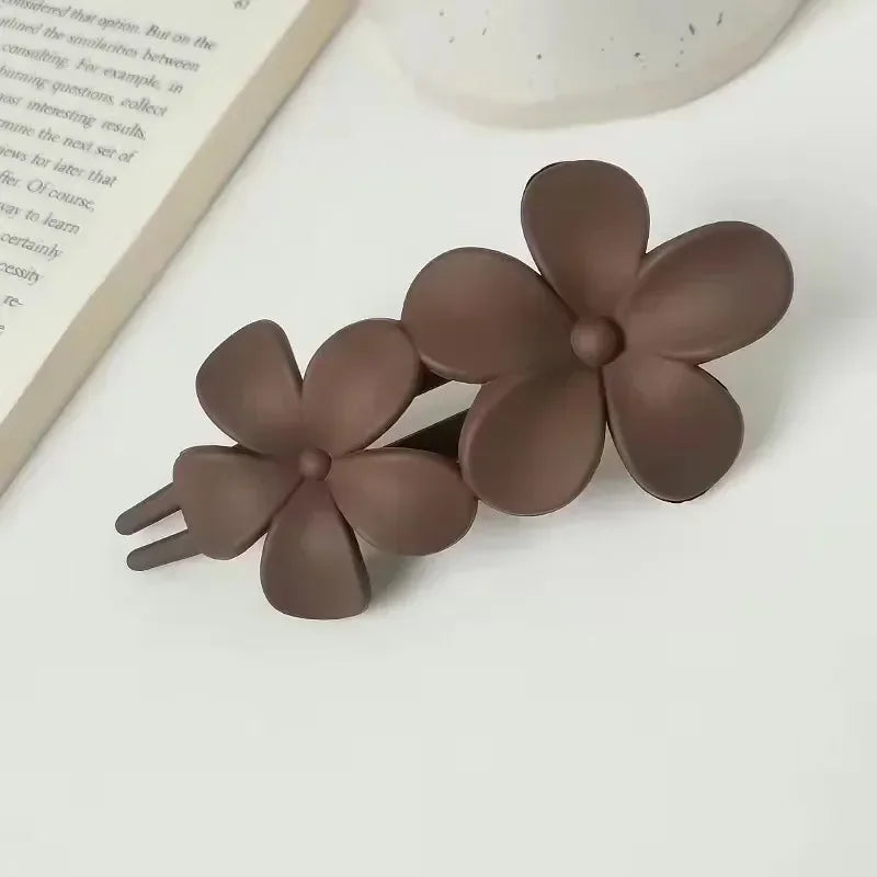 Flower Hair Clip Headdress Women Hair Clips Back Head Spoon Coiled Hair Hairpin Large Duckbill Clip Ponytail Clip