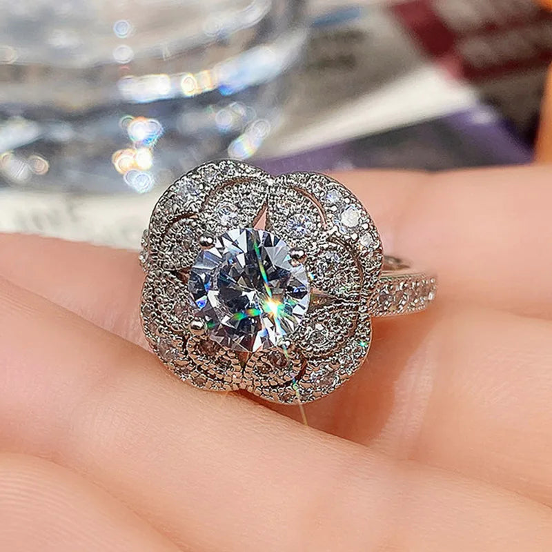 Luxury Jewelry 925 Sterling Silver Large Round Cut White Topaz CZ Diamond Couple Rings close-up view
