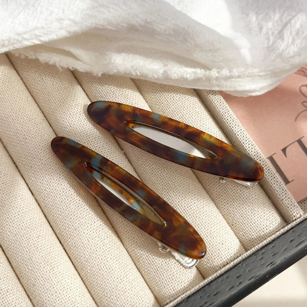 2pcs/Set Elegant Acetate Oval Hairpins Barrettes Korean Style Side Bobby Pins Bangs H lifestyle view