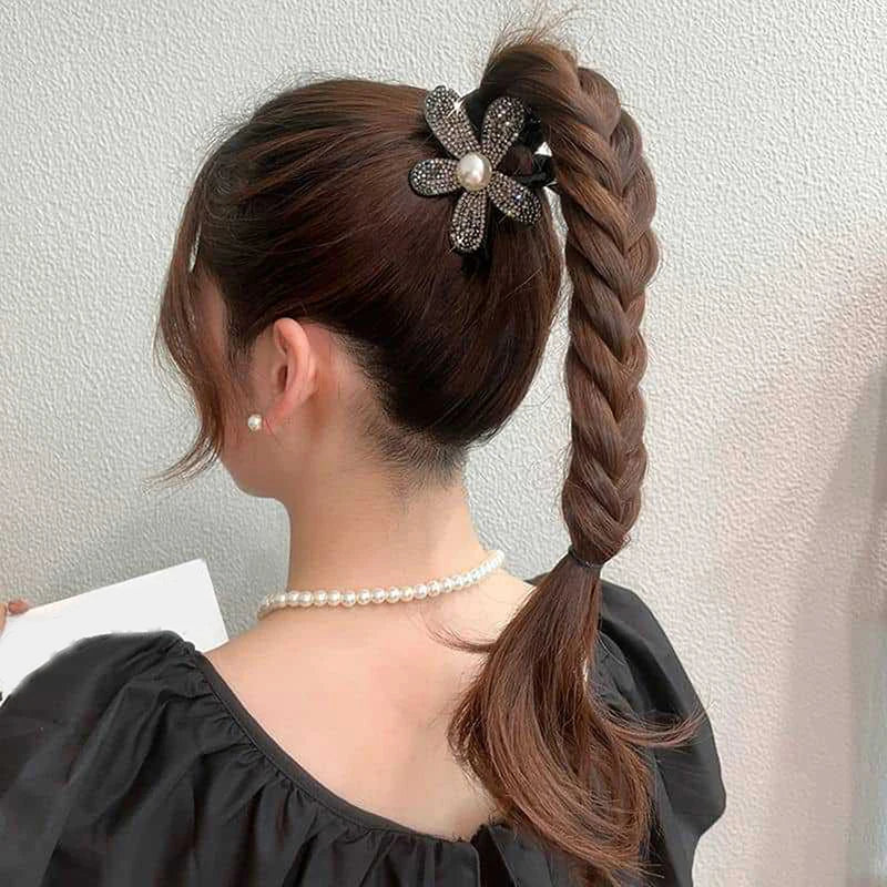 Fashion Shiny Rhinestone Flower Hair Claw Clip Headwear Elegant Black Ponytail Shark Clip Hairgrips For Ladies Hair Accessories