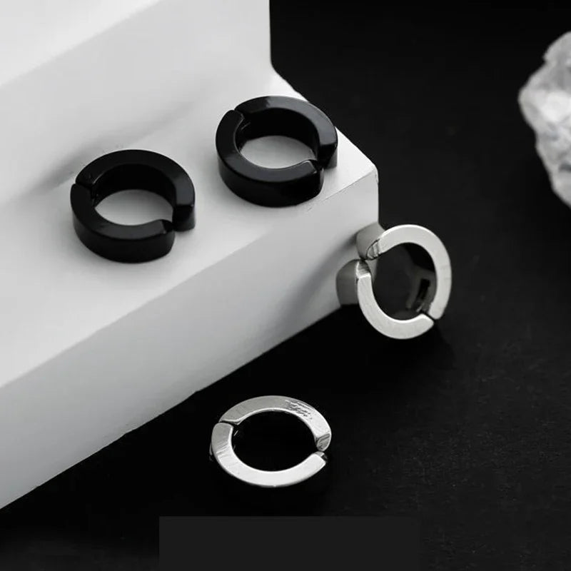 1/6 pairs No Piercing Earrings Titanium Steel Clip-on Fake Earring Round Ear Clip For close-up view