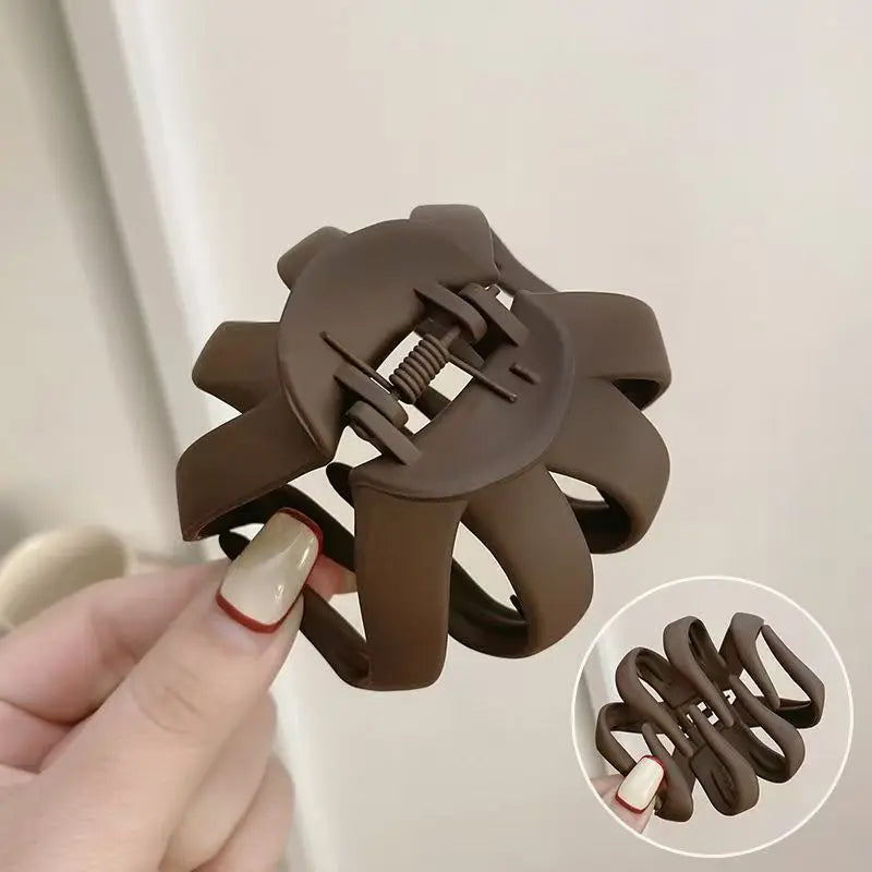 Elegant Solid Pumpkin Shape Plastic Hair Claw For Women Back Head Headband Hair Claw Cli detail view