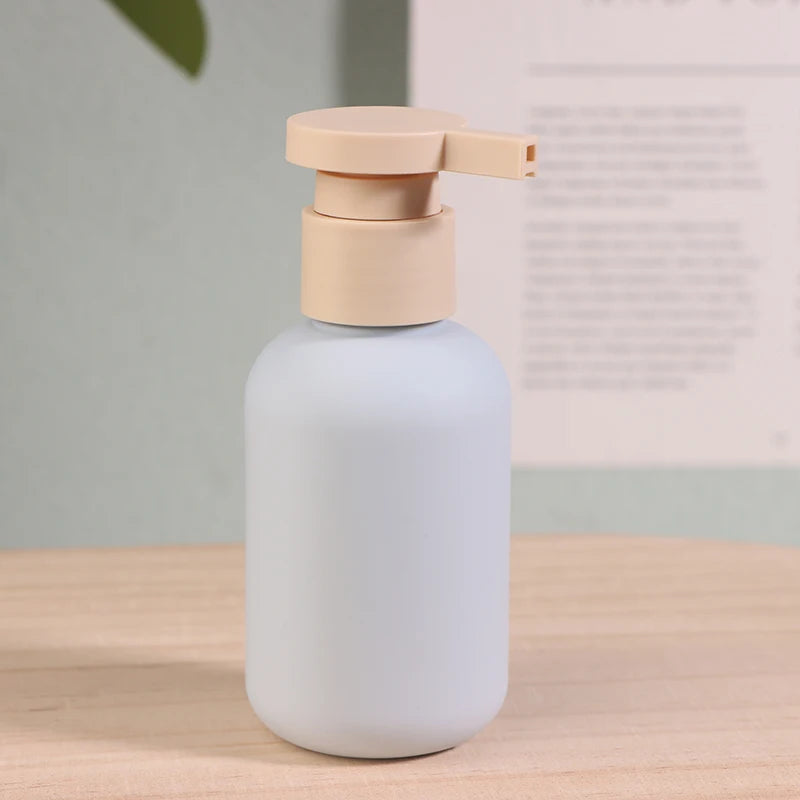2Pcs 100/200ml Blue Green Pink Empty Plastic Pump Lotion Shampoo Bottle Flip Cap Bott lifestyle view