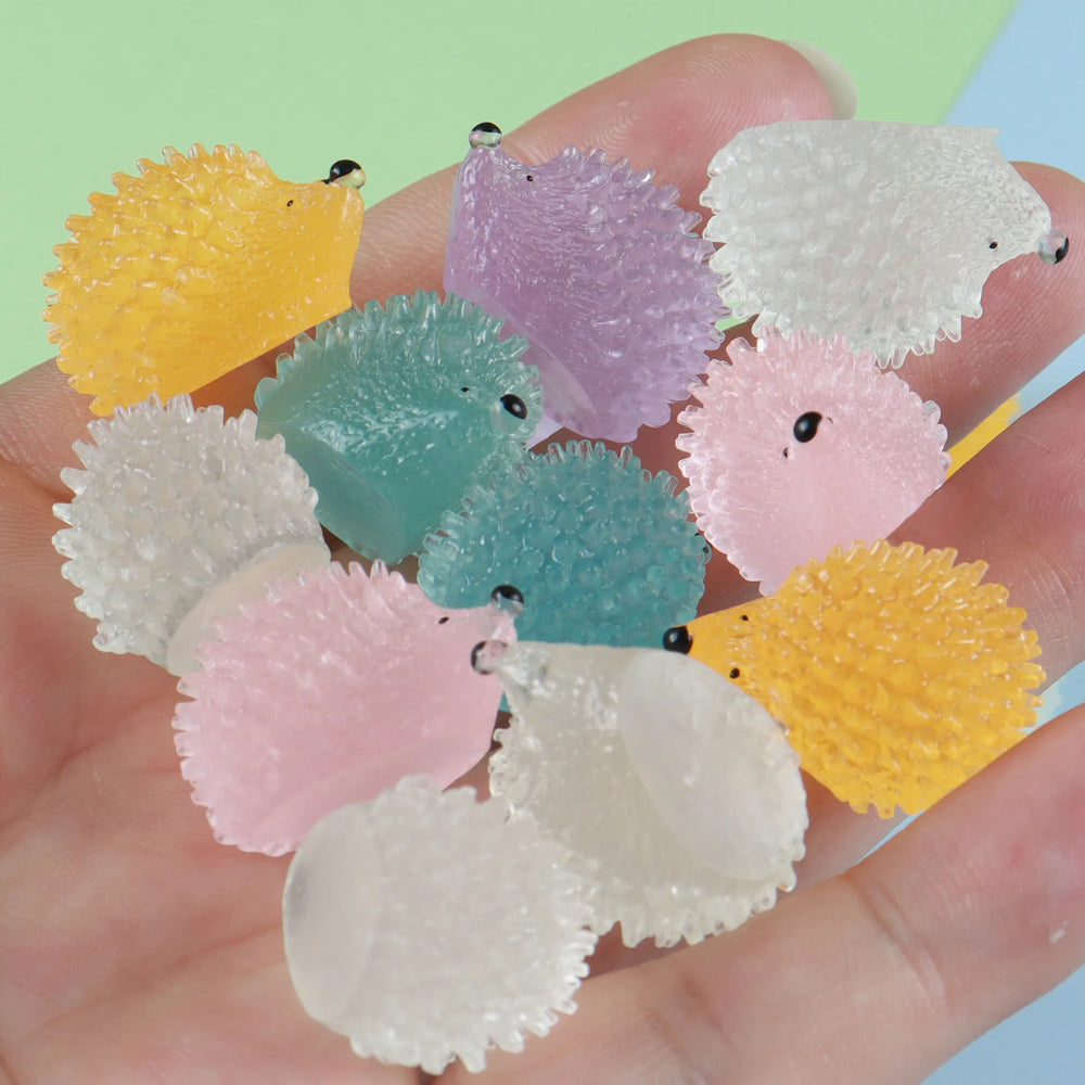 5/10PCS Luminous Mini Resin Hedgehogs Figures Glow in The Dark Tiny Resin Hedgehogsfor close-up view