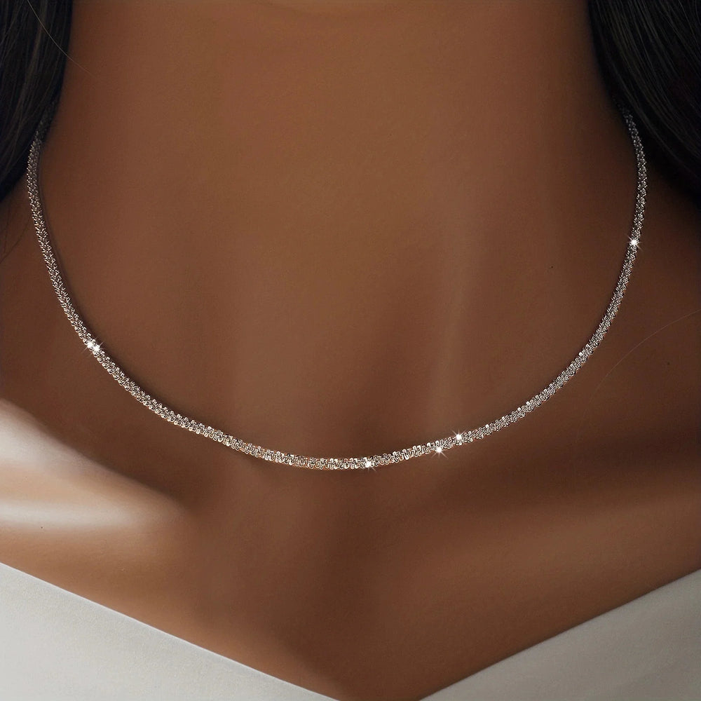 LUXUKISSKIDS Shiny Solid Chains Elegant Necklaces for Woman Sparkling Clavicle Chain C close-up view