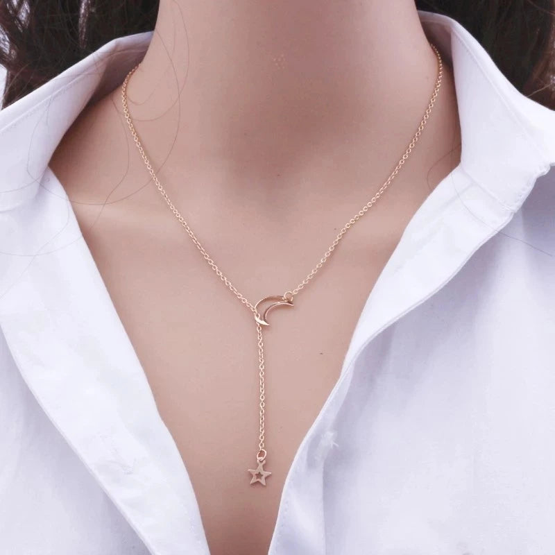 New Simple Moon Star Pendant Choker Necklace Simple Gold Color Alloy Charm Chain Co additional angle