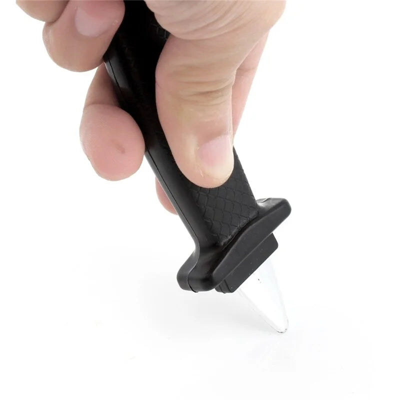 Props Toys Joke Magic Plastic Retractable Knife Joke Prank Props Knife Scary Trick Fa lifestyle view